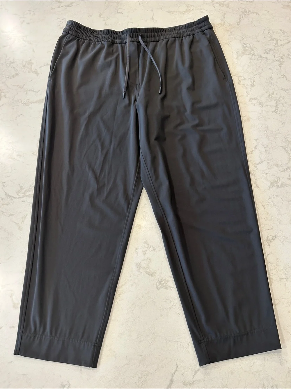 Lululemon Tapered-Leg Mid-Rise Pant Luxtreme Black Women’s Size X-Large‎